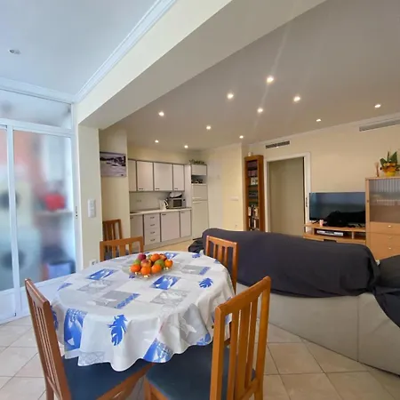 Majestic, A 60 M De La Playa Y A 100 M Del Centro De La Ciudad Apartment